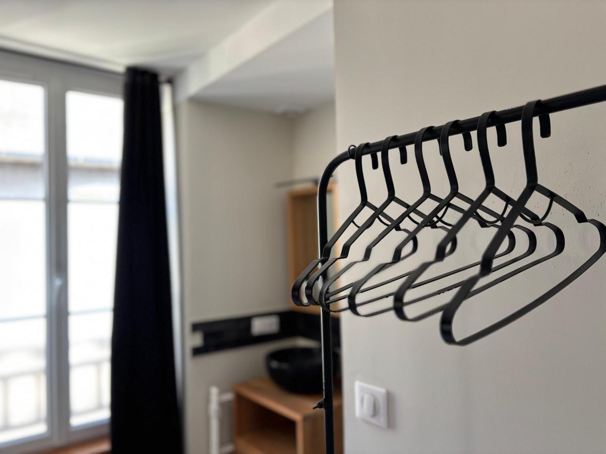 Bajocasse Apt Duplex Spacieux 3 Ch 2 Sdb Cosy Plein Centre Bayeux Decoration Elegante Proche Plages Du Debarquement Exterior photo